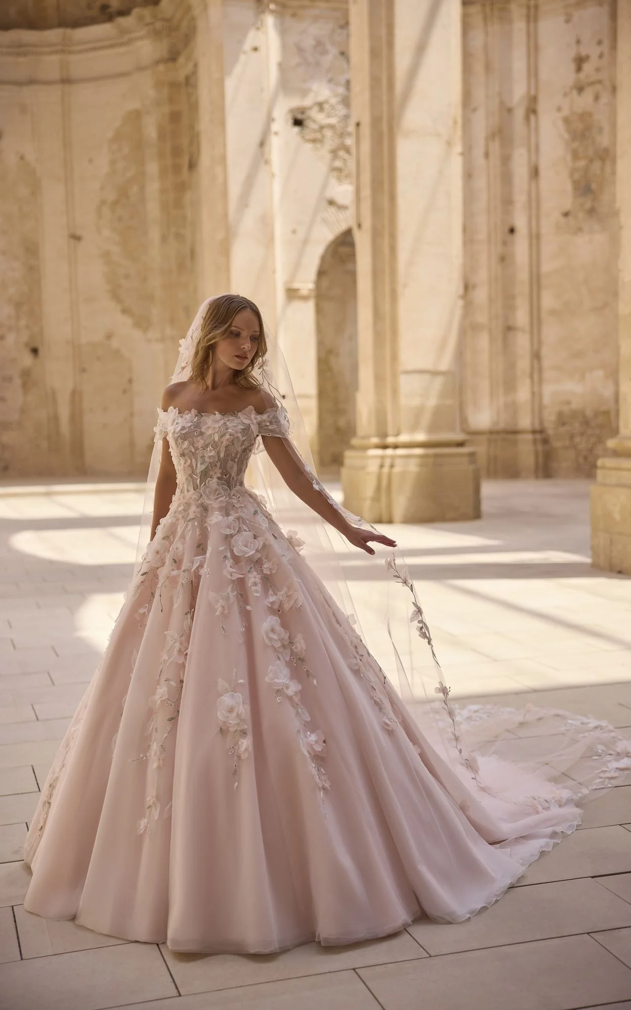 Veil - 10215 - Image 2