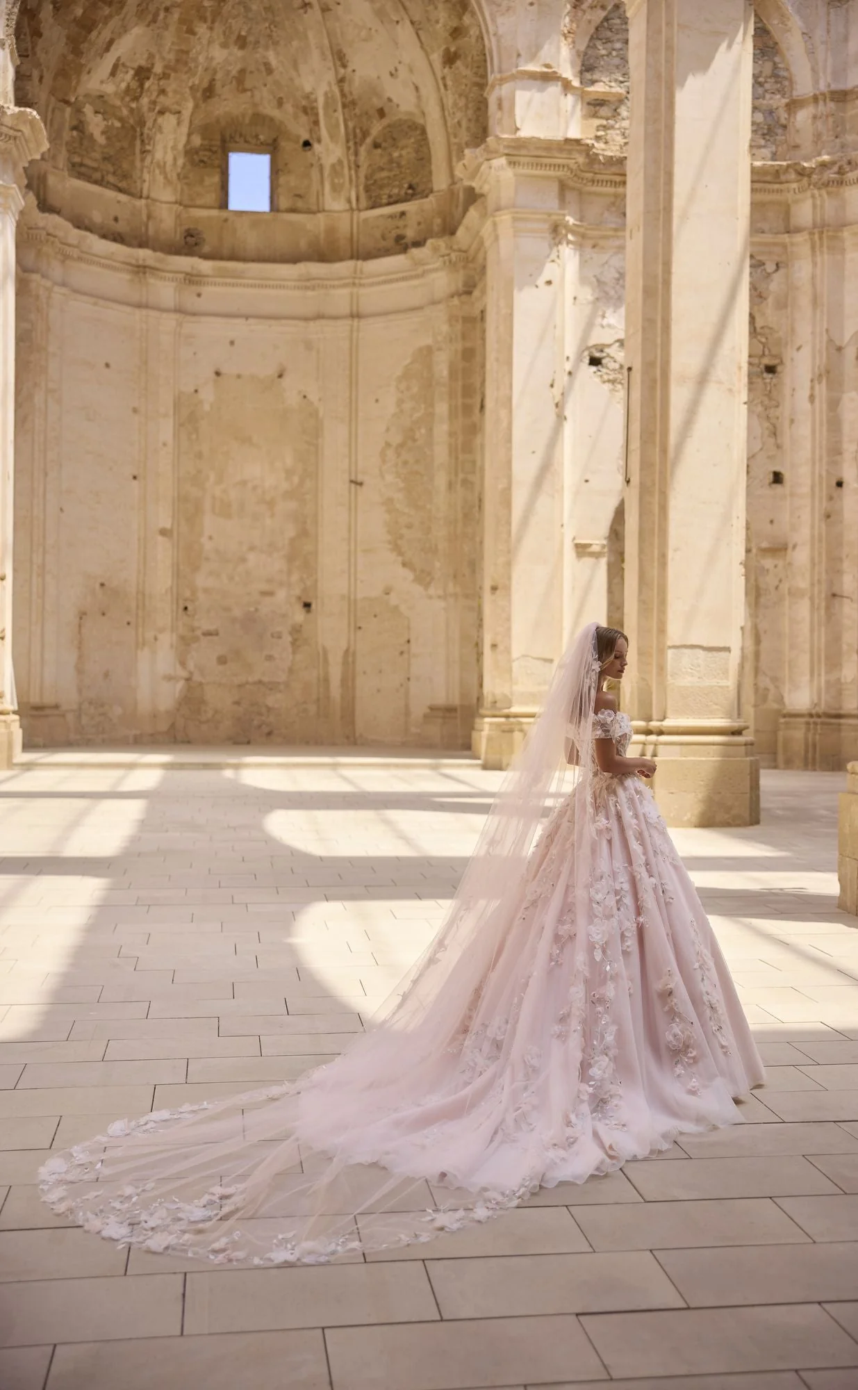 Veil - 10215 - Image 3