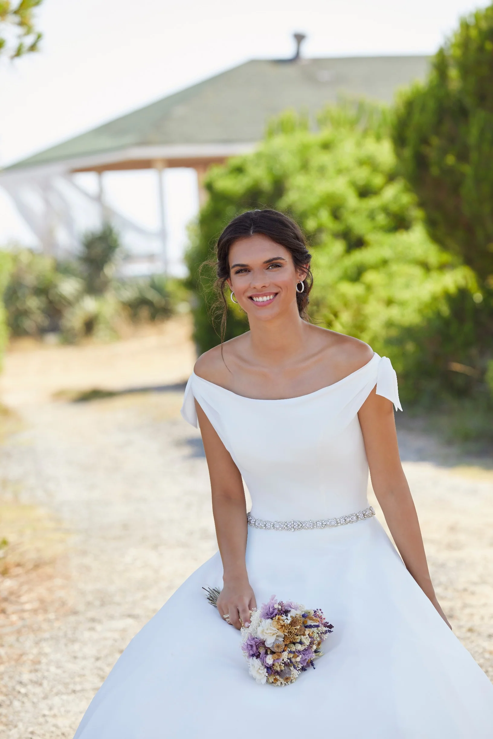 WILLOW Wedding Dress - 18407 - Image 3