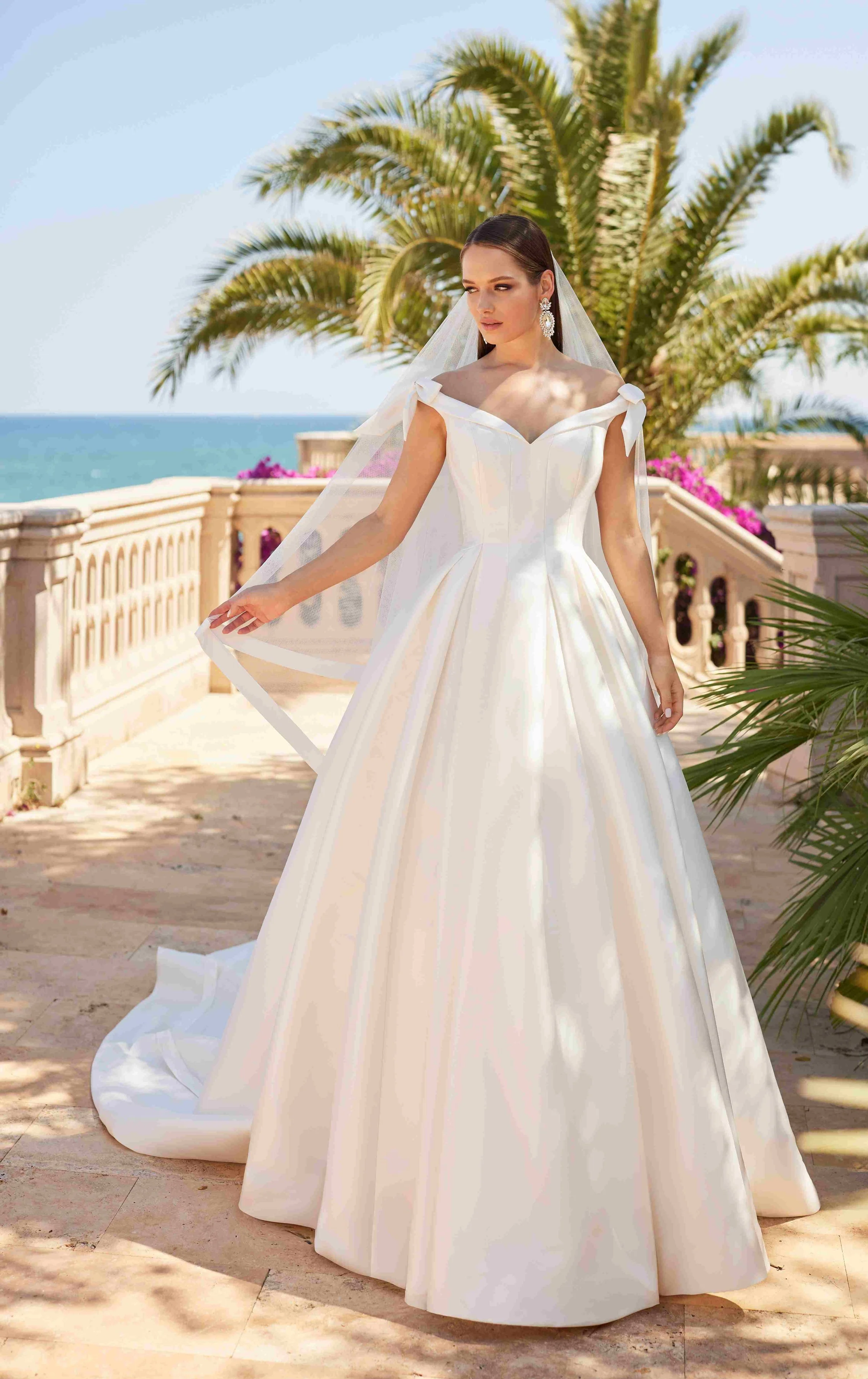 Yula Wedding Dress - 18755 - Image 5