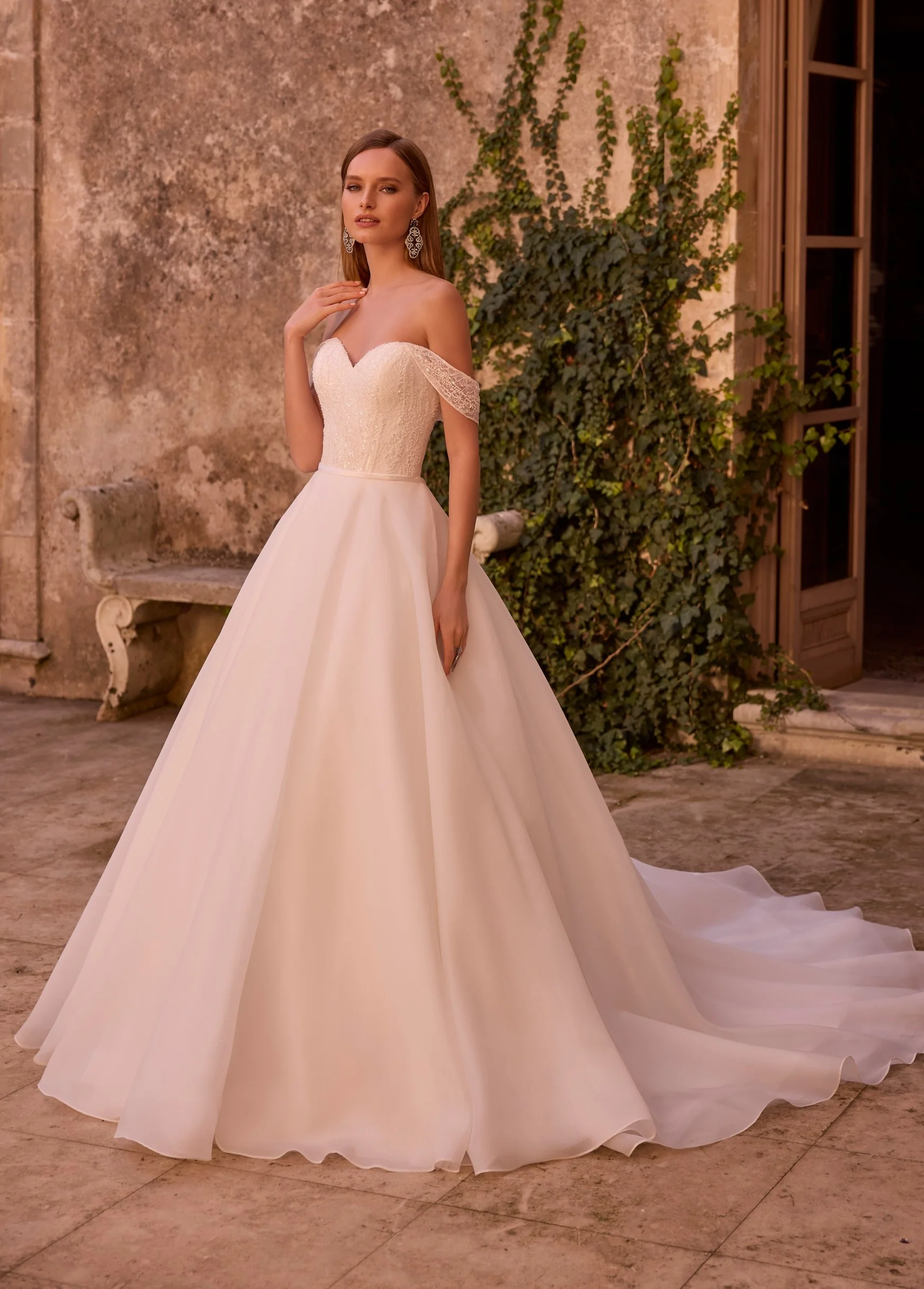 Yoshie Wedding Dress - 18801