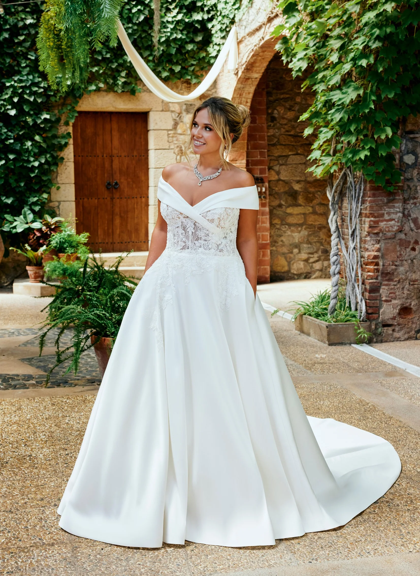 Alana Wedding Dress - 19001