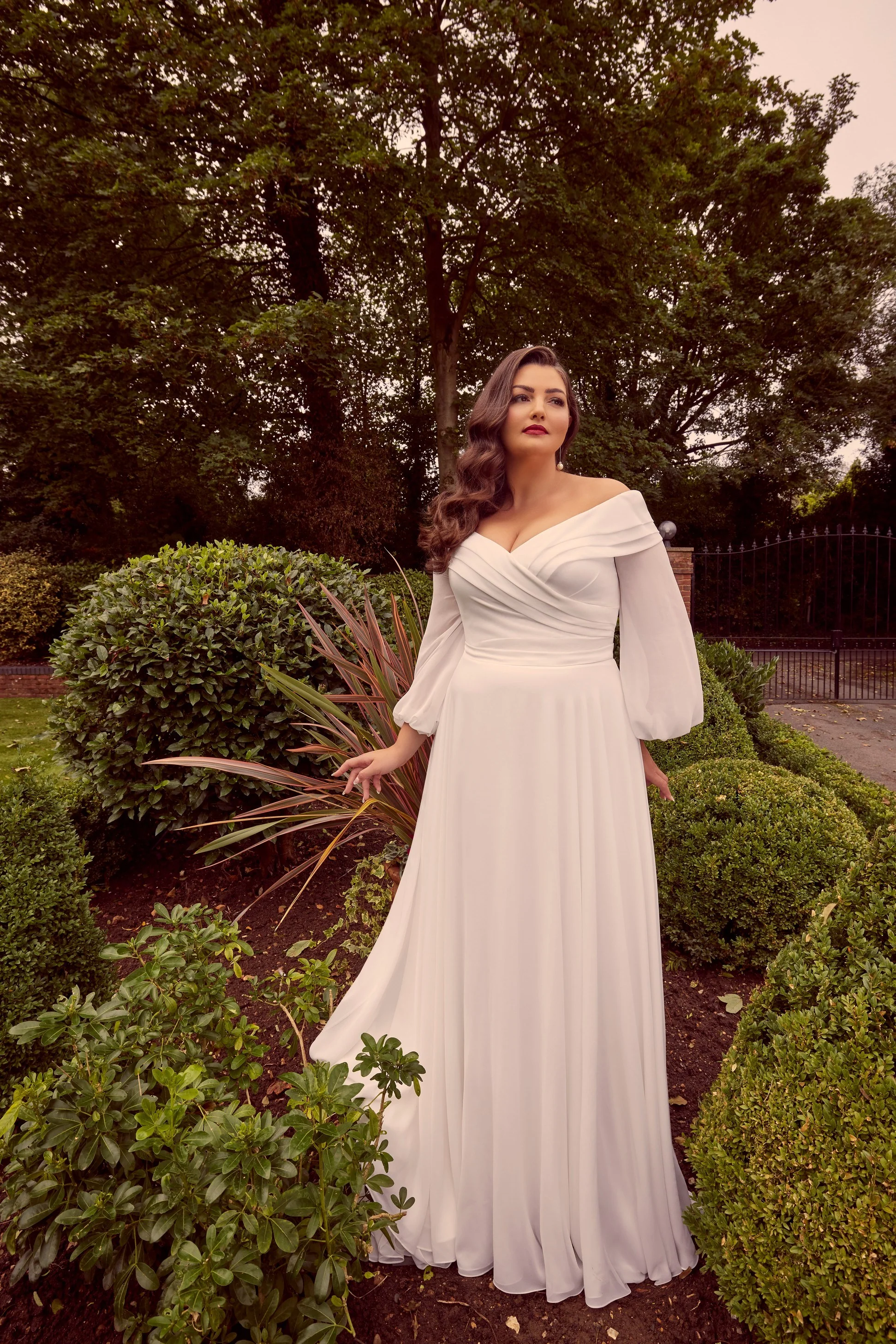 Aster Wedding Dress - 19030