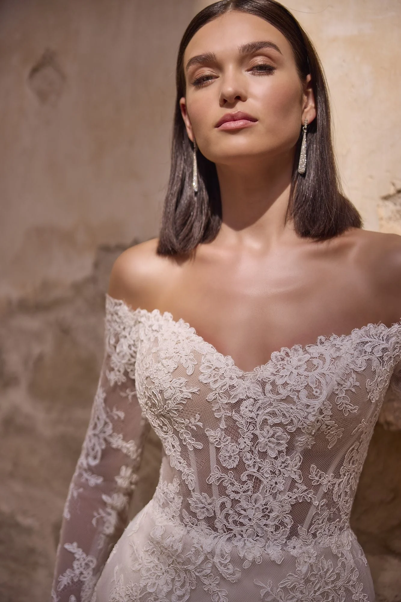 Hanishka Wedding Dress - 63074 - Image 4