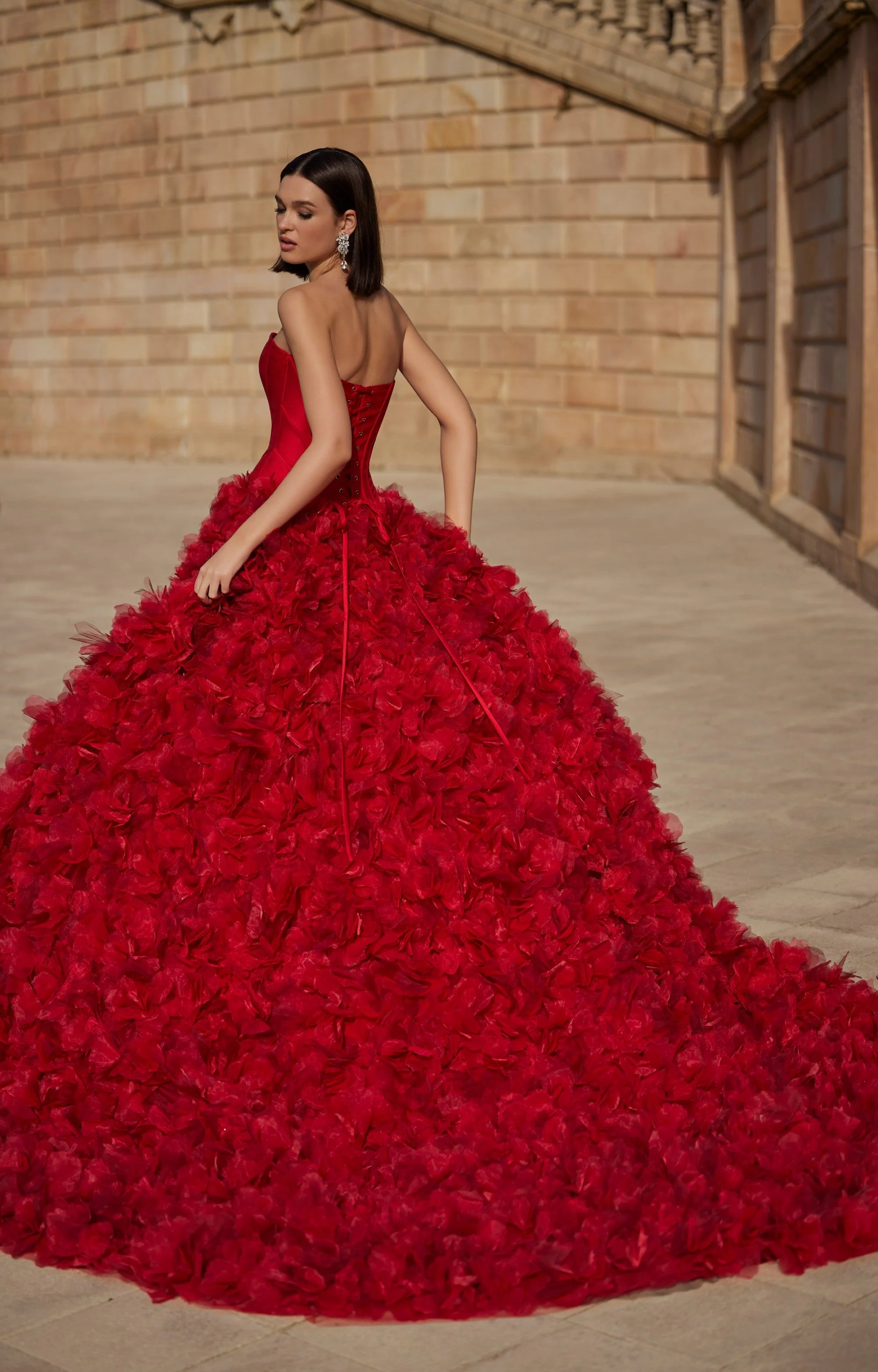 Hovanna Wedding Dress - 63146AL - Image 2