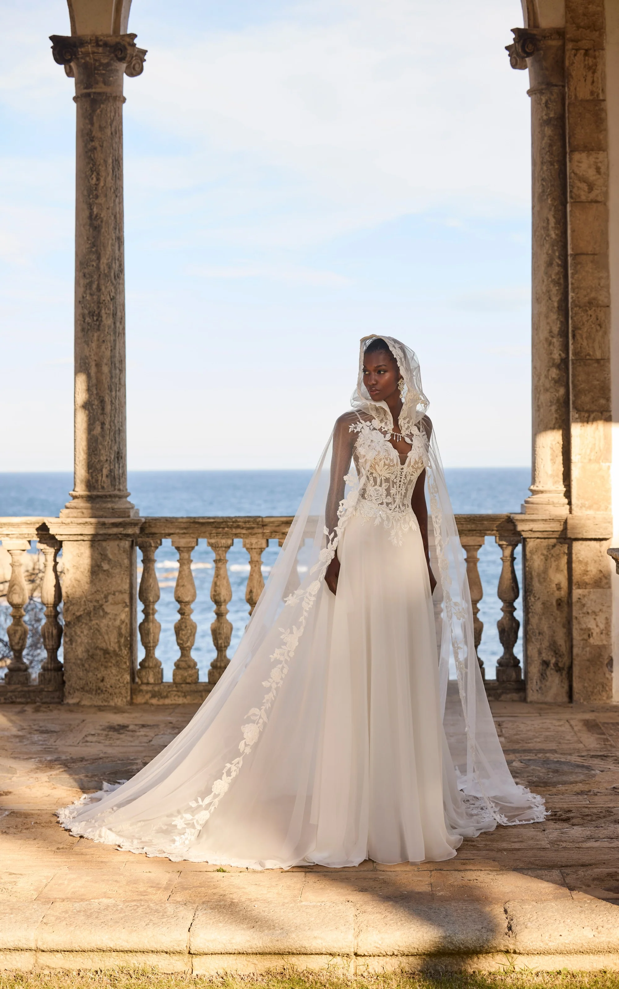 Hivienne Wedding Dress - 63160 - Image 4