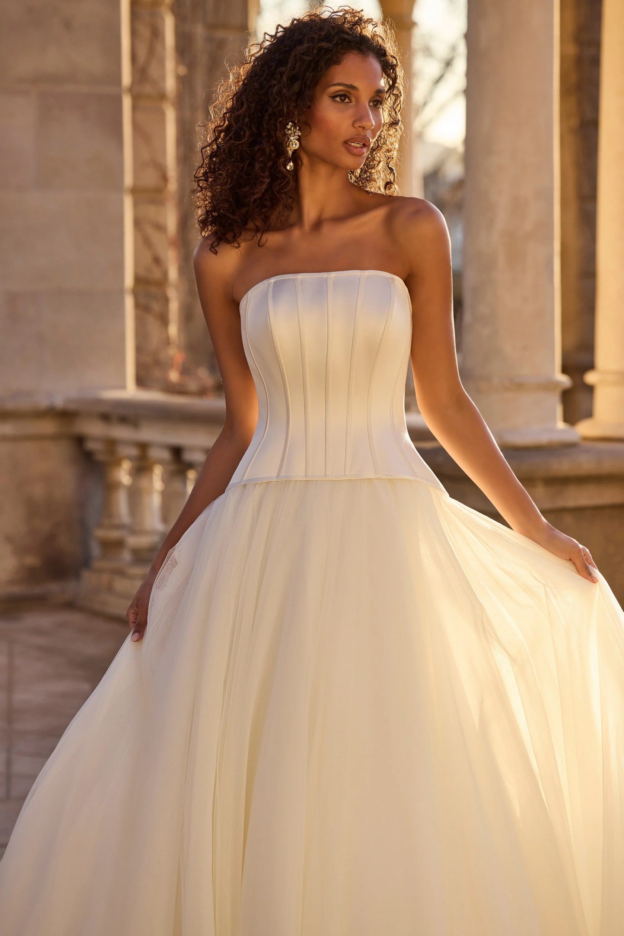 Hivana Wedding Dress - 63173 - Image 3