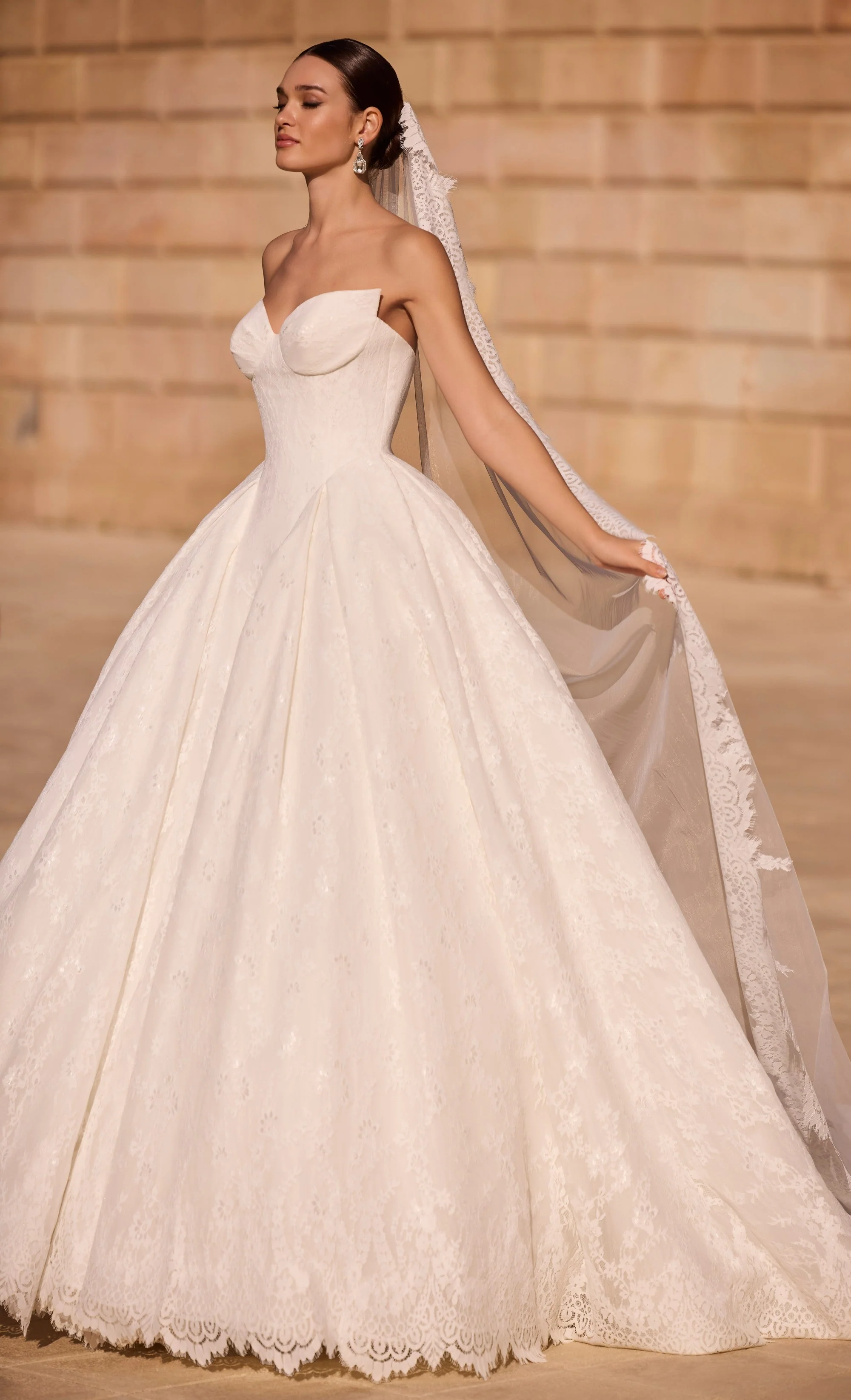 Holisse Wedding Dress - 63191 - Image 3