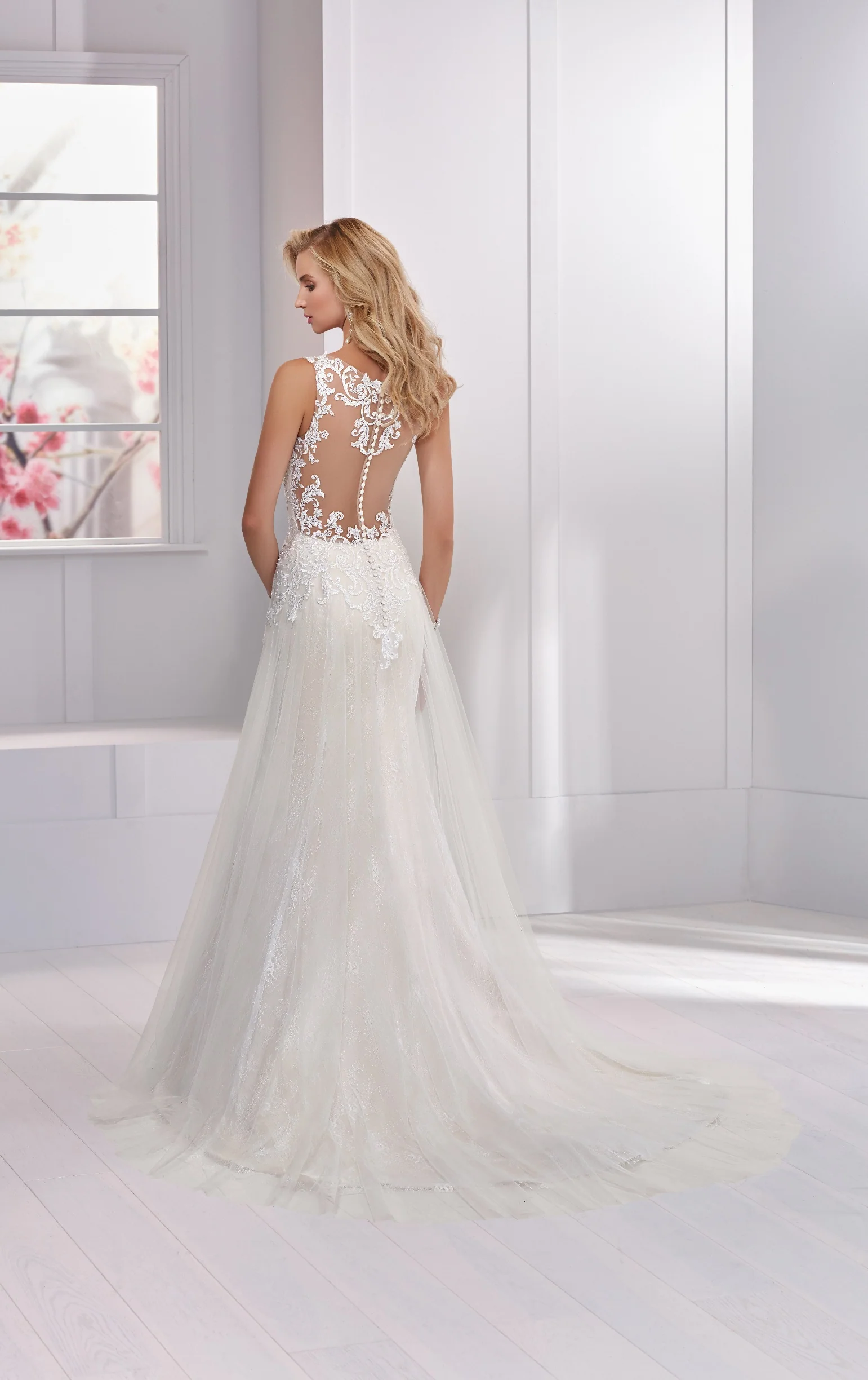 NONA Wedding Dress - 69319 - Image 2