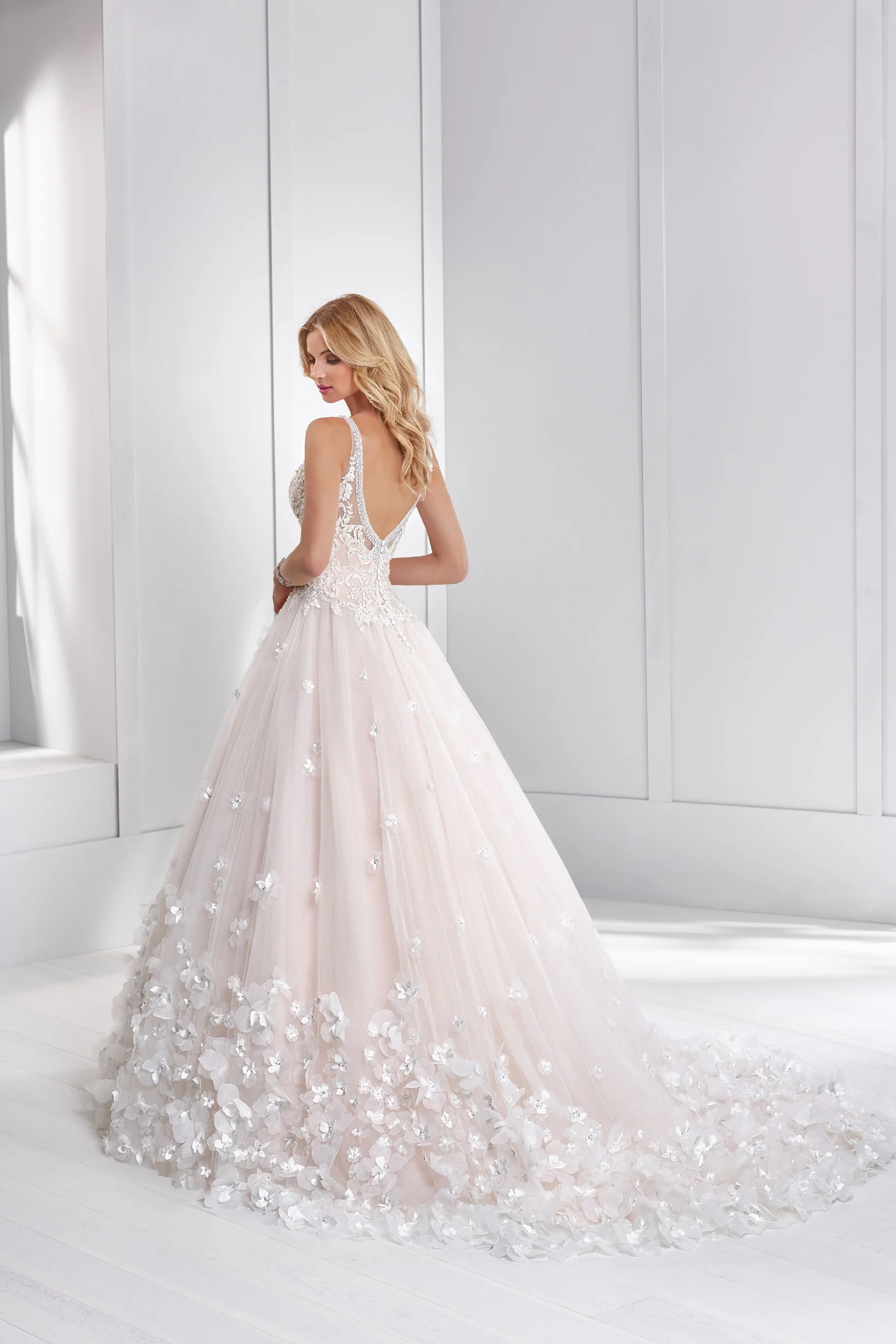 NORA WEDDING DRESS - 69326 - Image 2