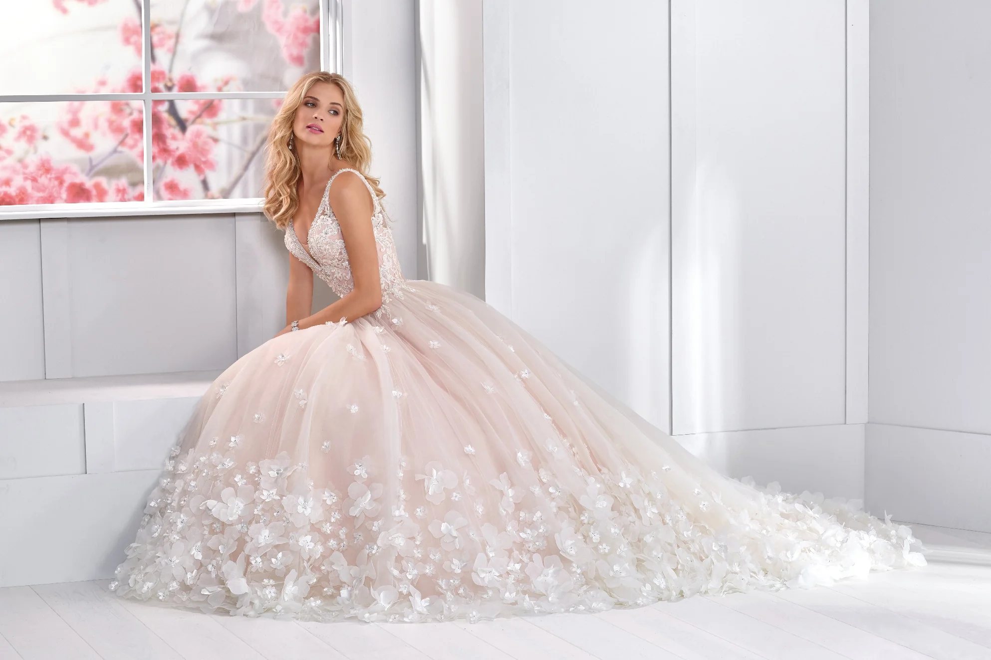 NORA WEDDING DRESS - 69326 - Image 3