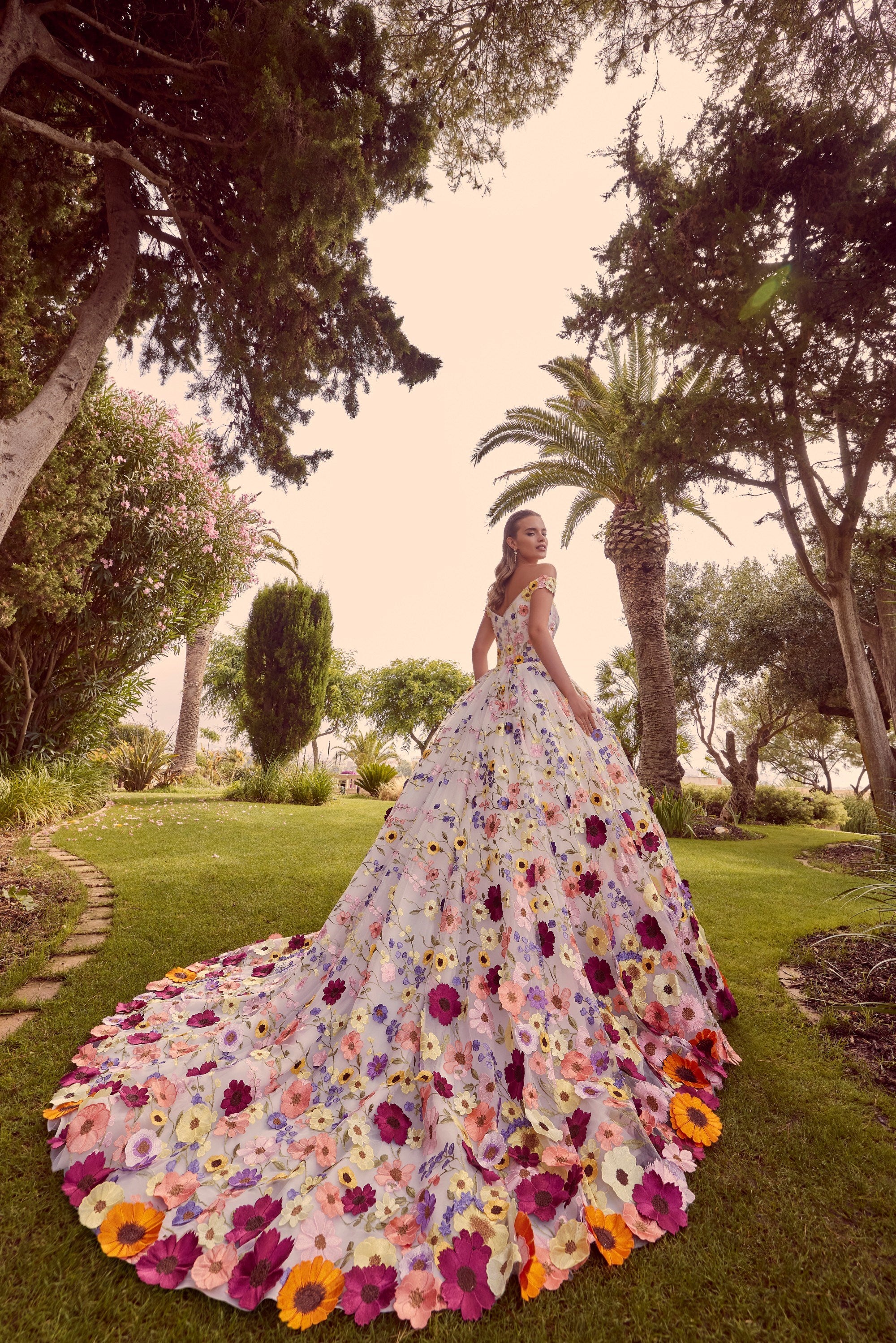 Zamora Wedding Dress - 69933 - Image 4